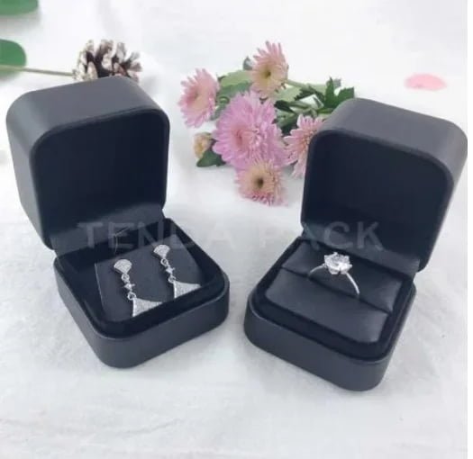 Leather Jewelry Box