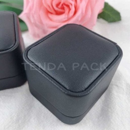 Leather Jewelry Box